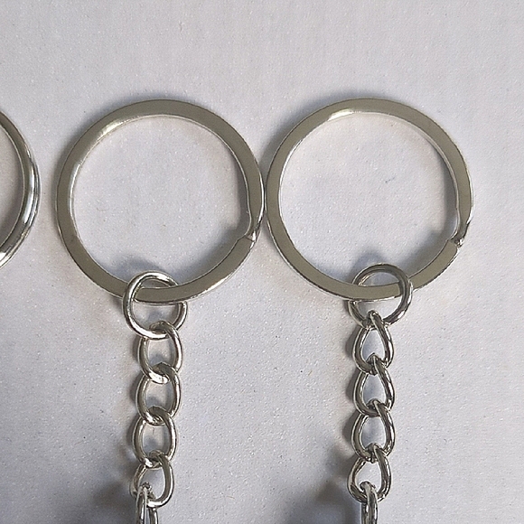 Jesus Keychain Pick Your Color - Picture 4 of 7